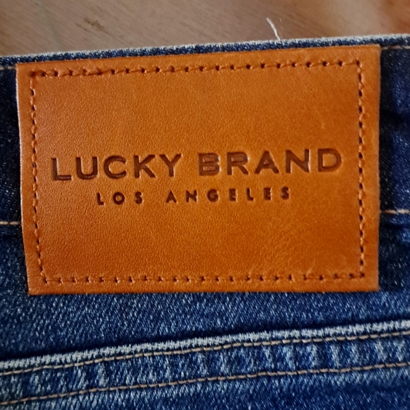 Lucky Ava Skinny Jeans with Raw Hem - Picture 7 of 15